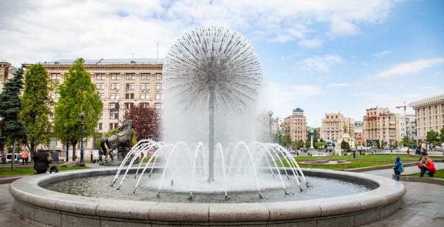 Шість центральних столичних фонтанів відновили свою роботу